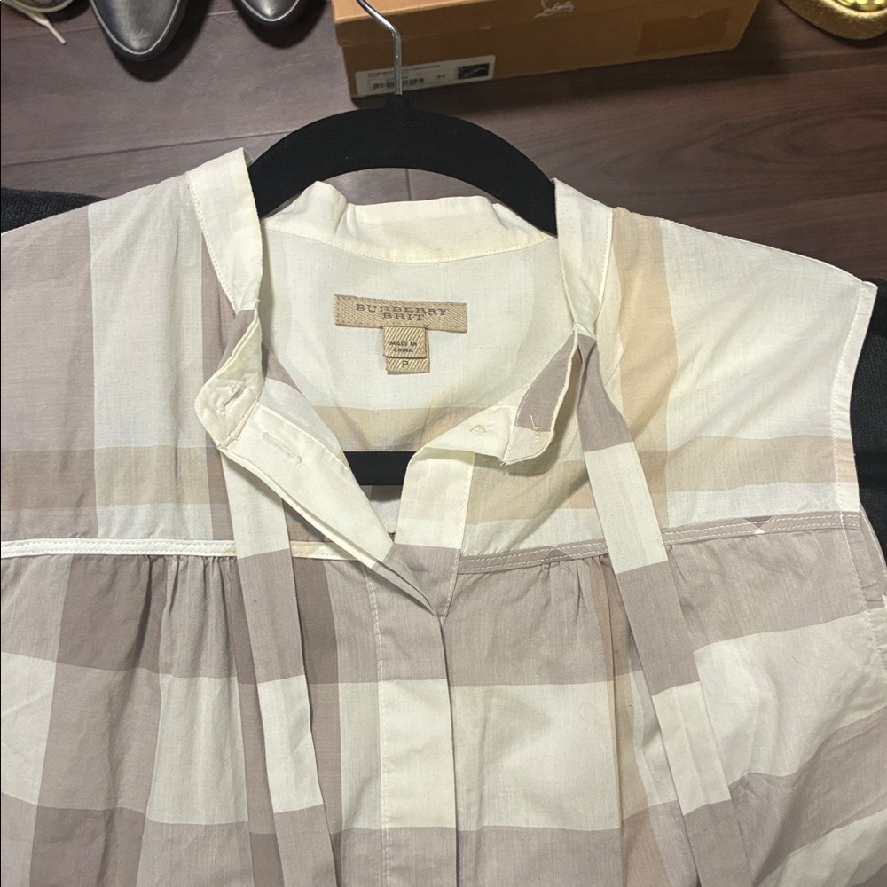 Burberry Top